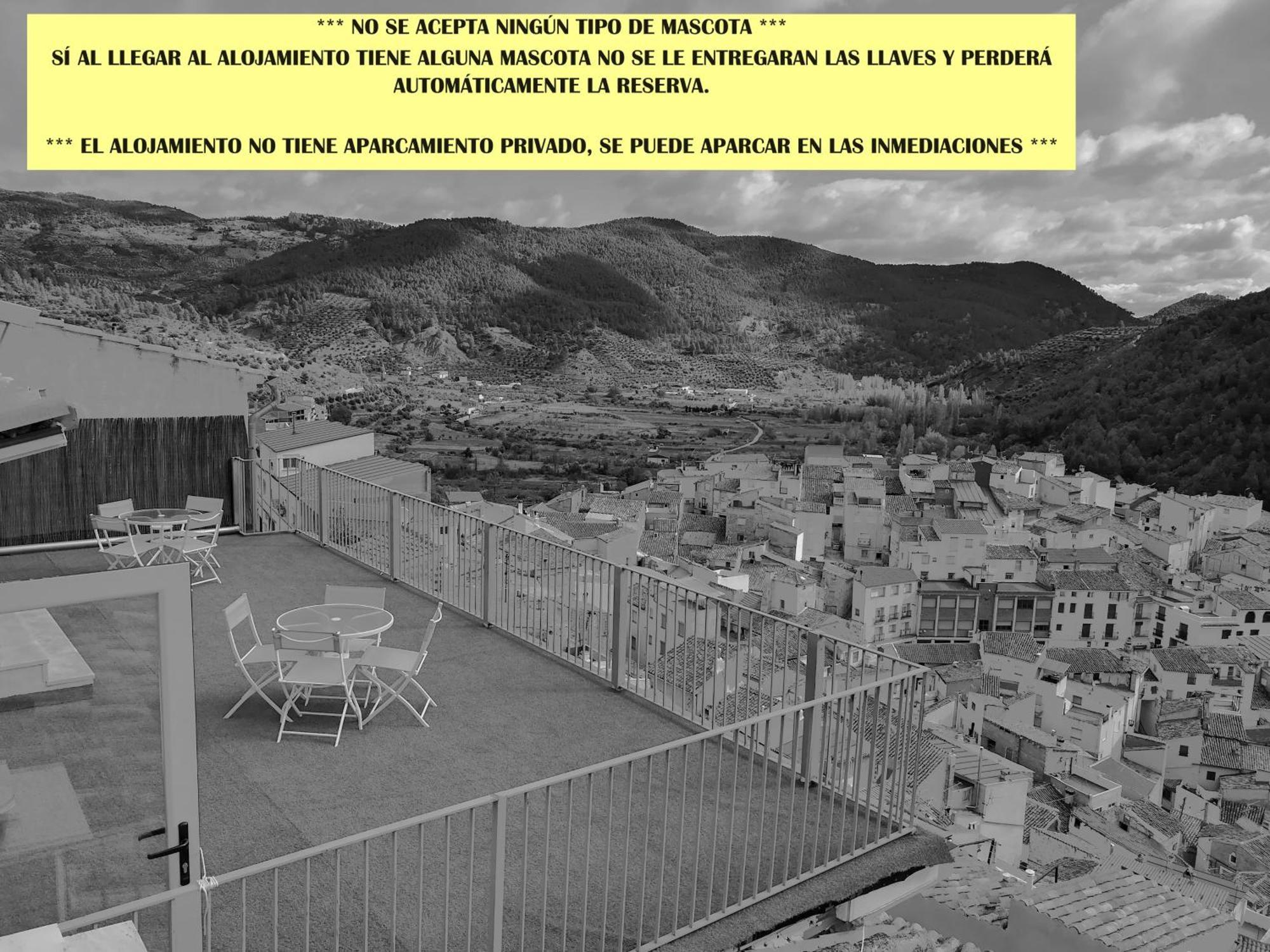 Domus Lapidis - El Estudio Bogarra ภายนอก รูปภาพ